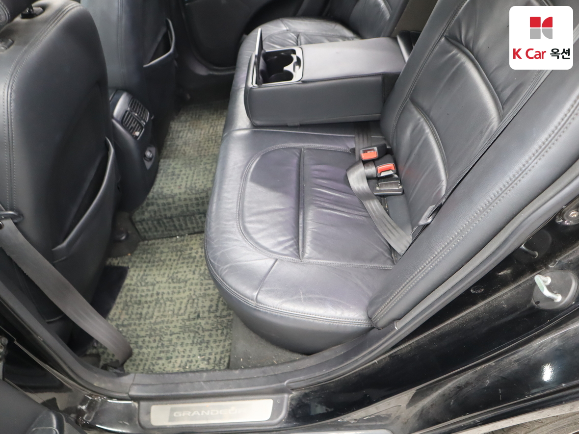 Hyundai AZERA 2008 - Image 22