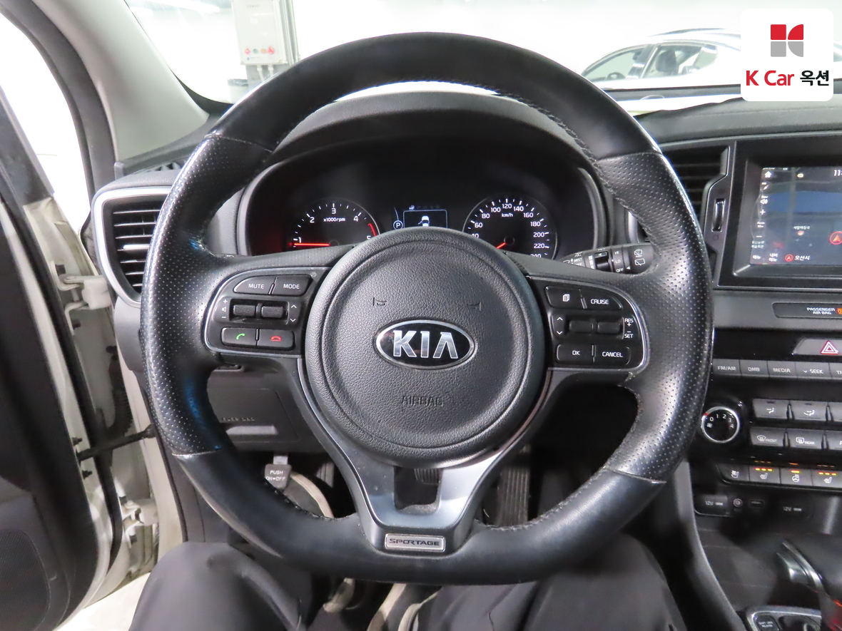 Kia Sportage 2016 - Image 10