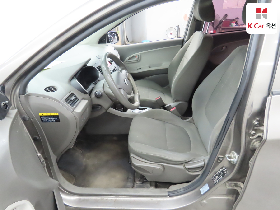 كيا مورنينج 2016 - صورة 17