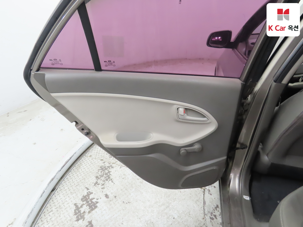 كيا مورنينج 2016 - صورة 21