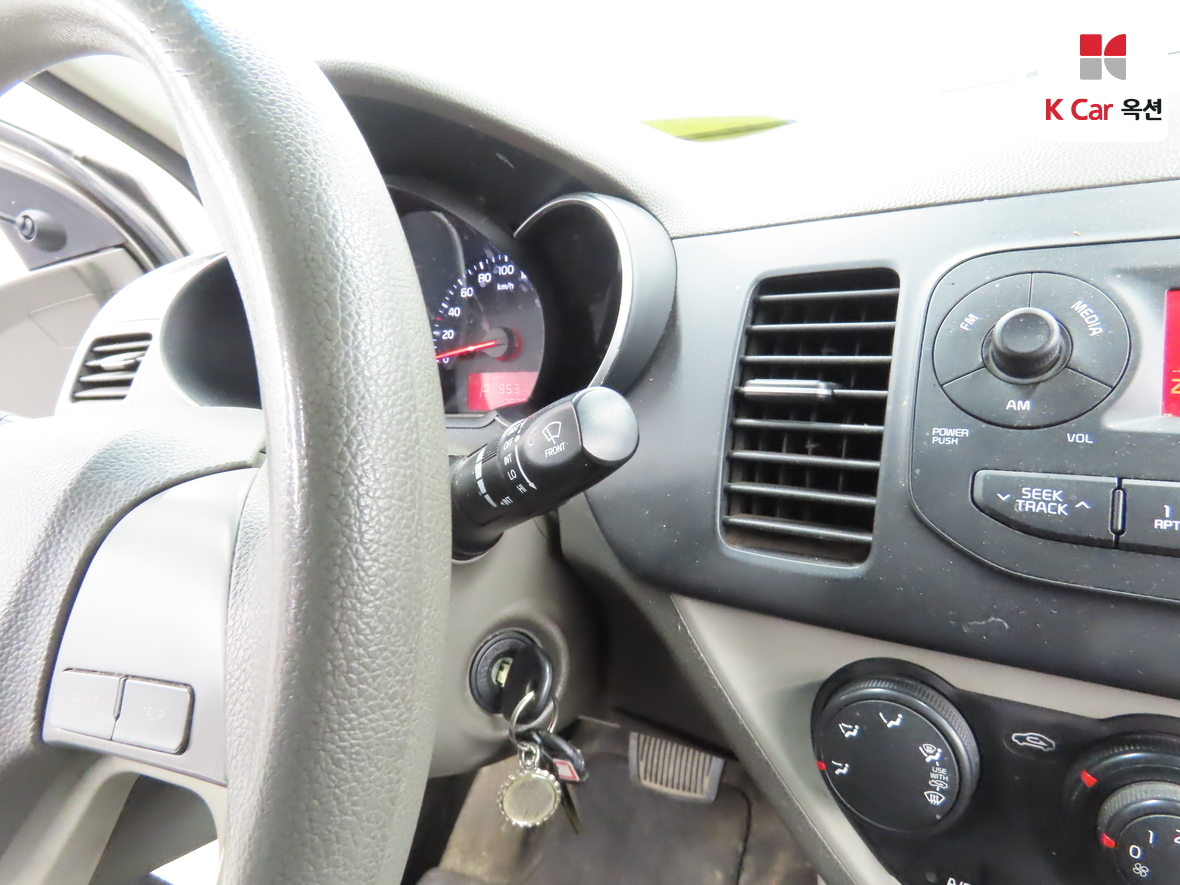 كيا مورنينج 2016 - صورة 11