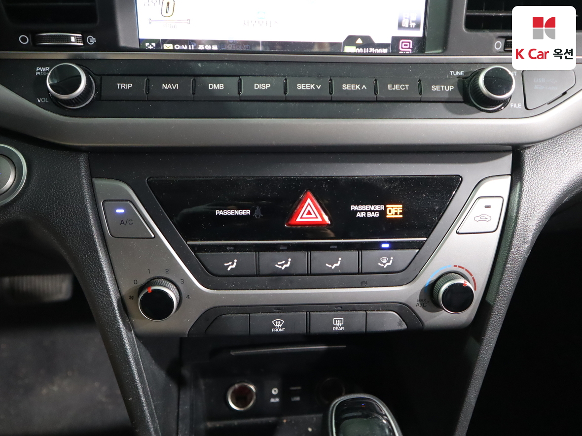 현대자동차 아반떼 2018 - 이미지 15