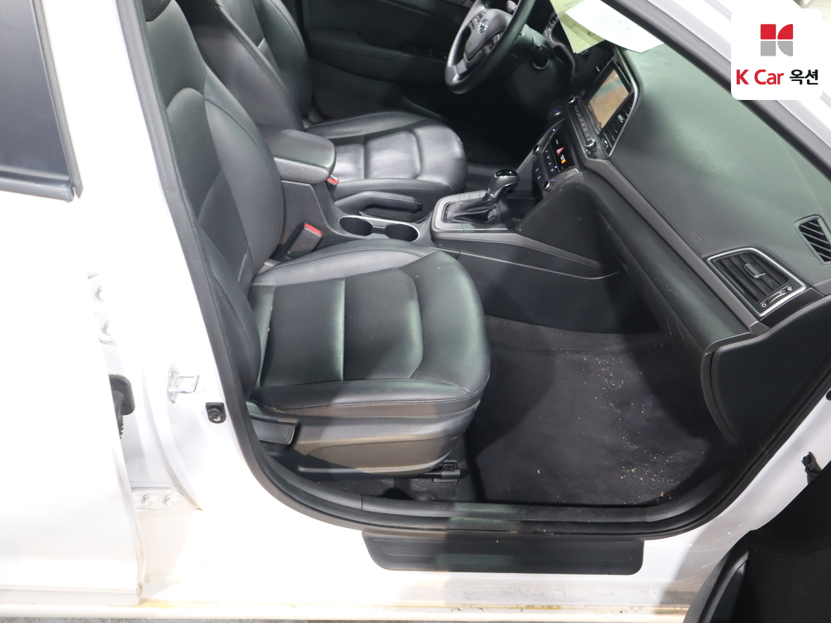 현대자동차 아반떼 2018 - 이미지 28