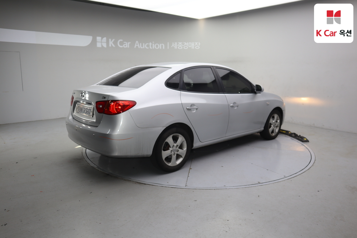 Hyundai Elantra 2007 - Image 2