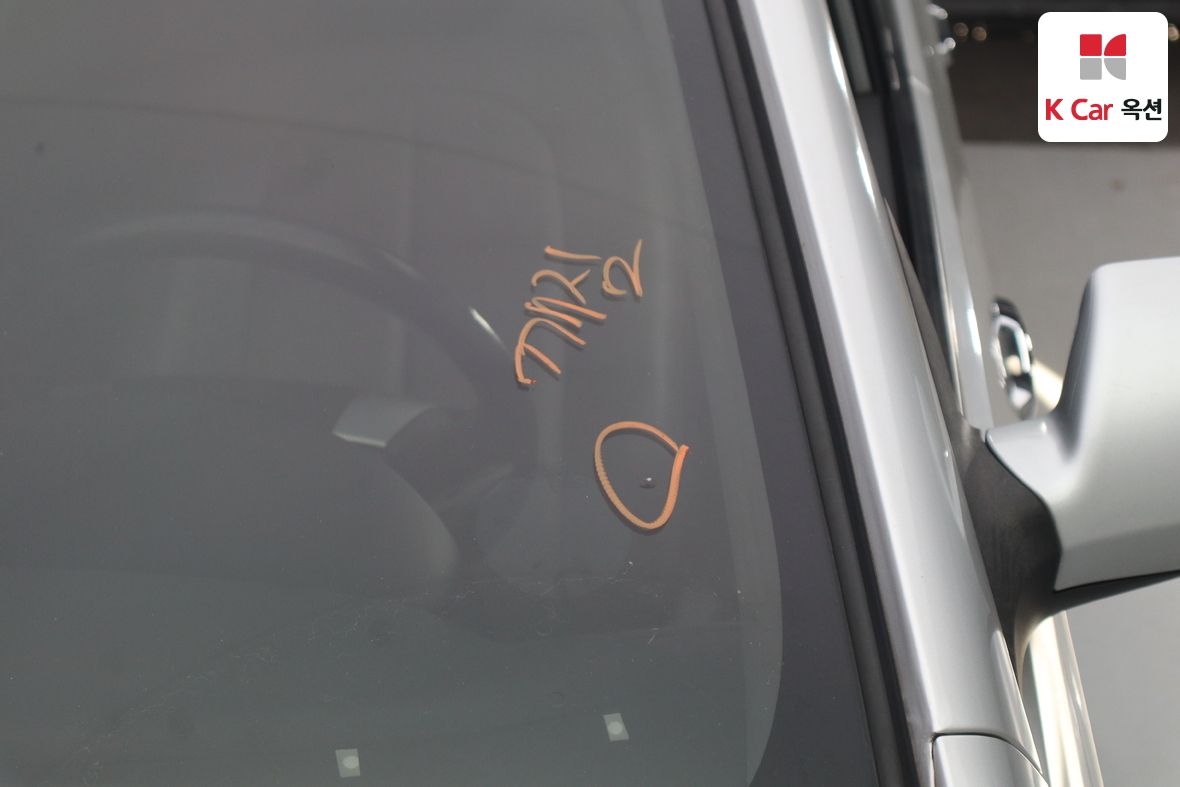 Hyundai Elantra 2007 - Image 32