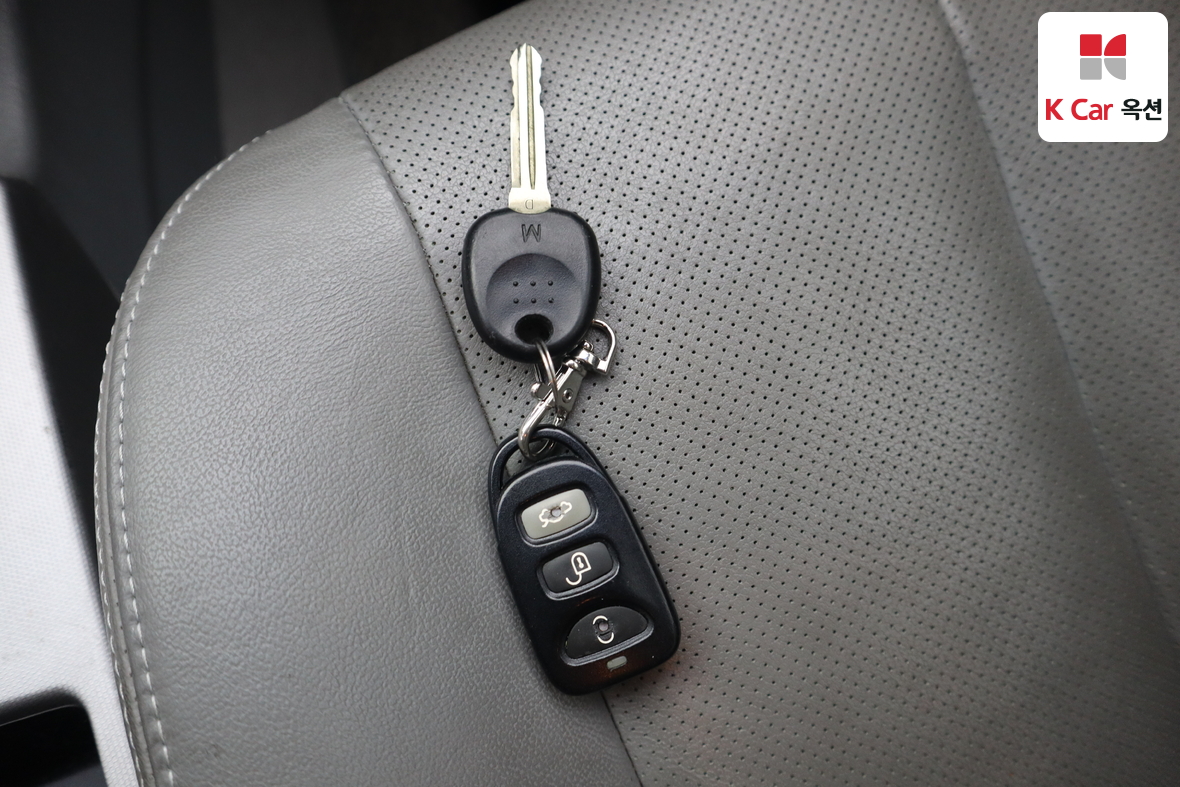 Hyundai Elantra 2007 - Image 17