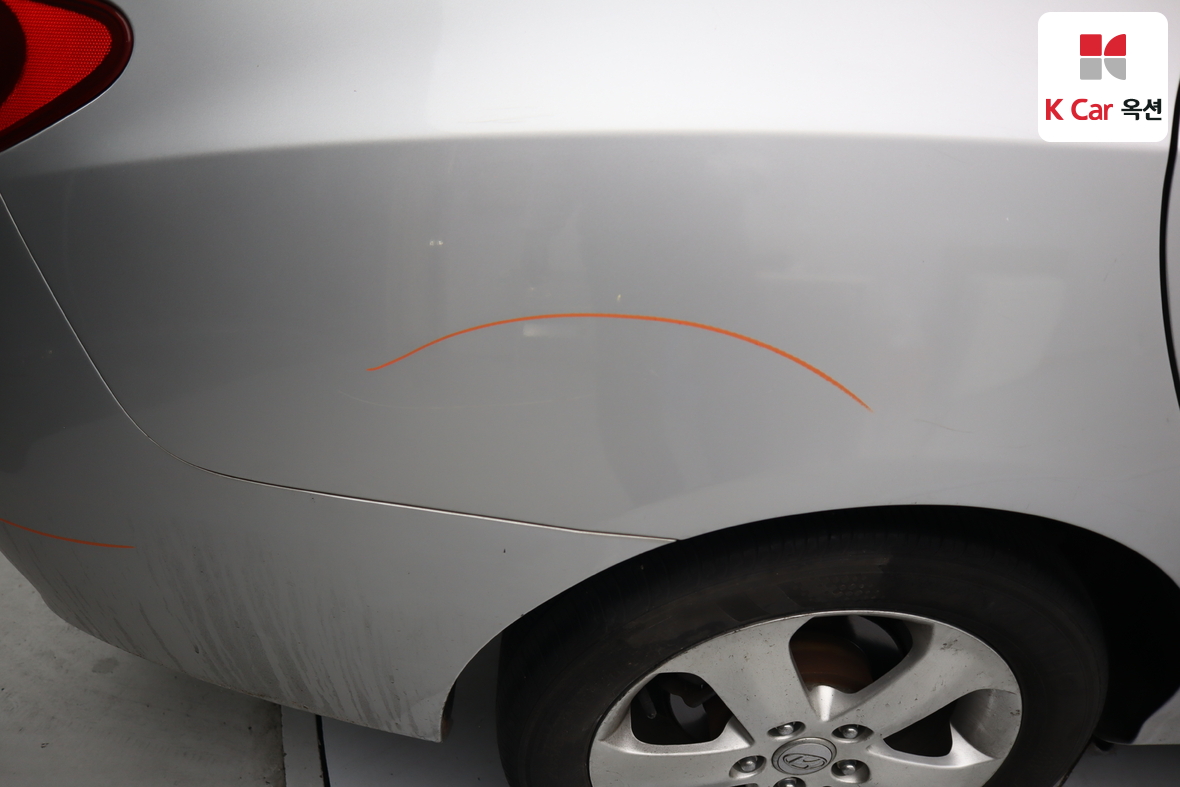 Hyundai Elantra 2007 - Image 40