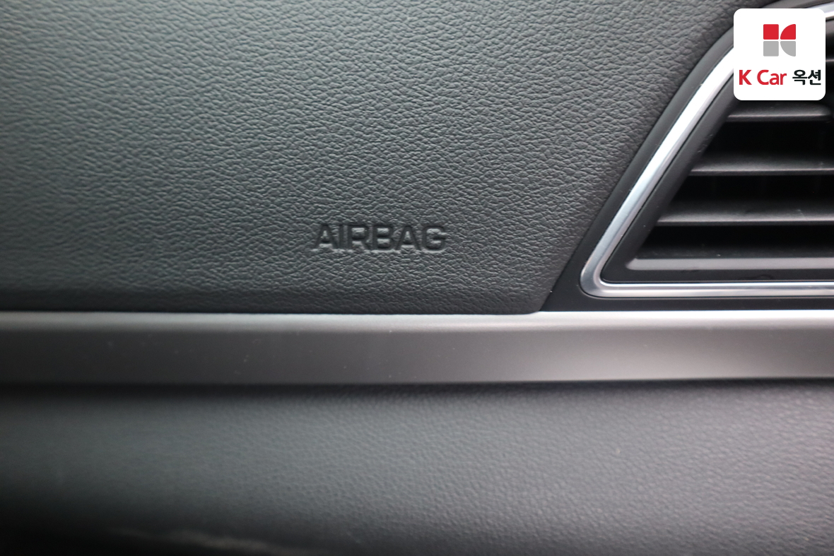 Hyundai Elantra 2016 - Image 28