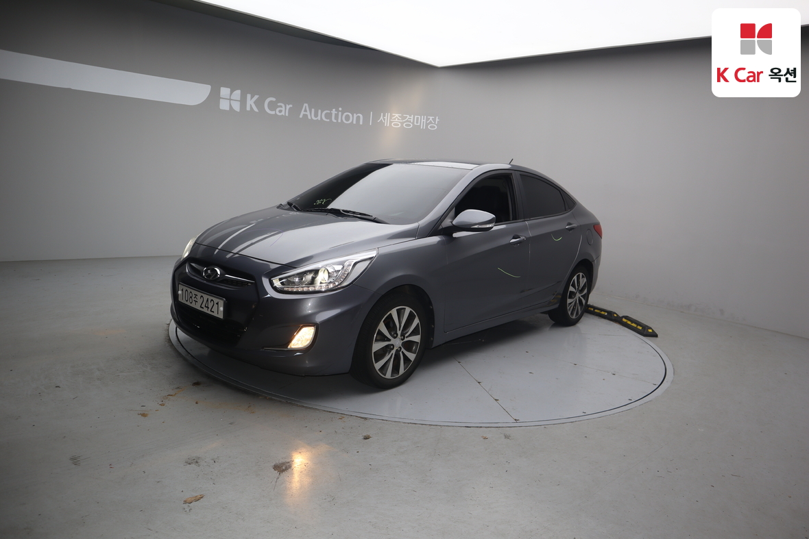 Hyundai Accent 2014 - Image 1