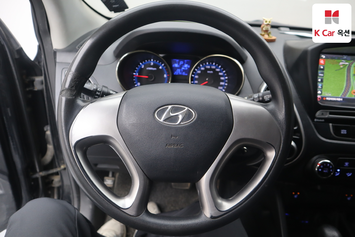 Hyundai Tucson 2011 - Image 10