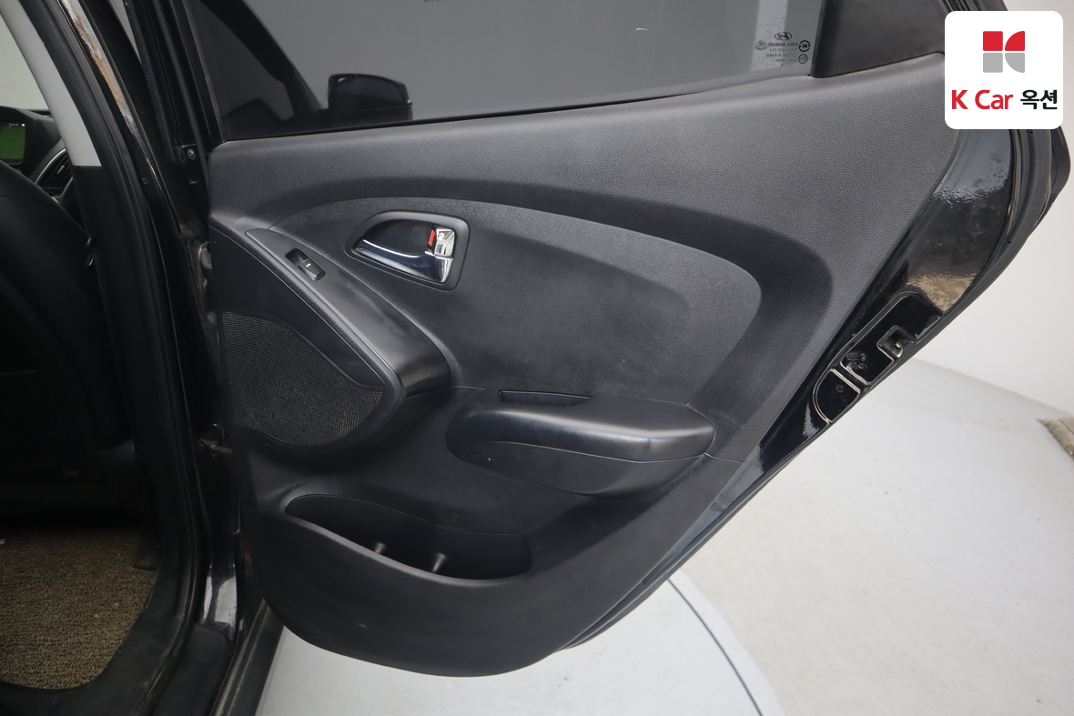 Hyundai Tucson 2011 - Image 25