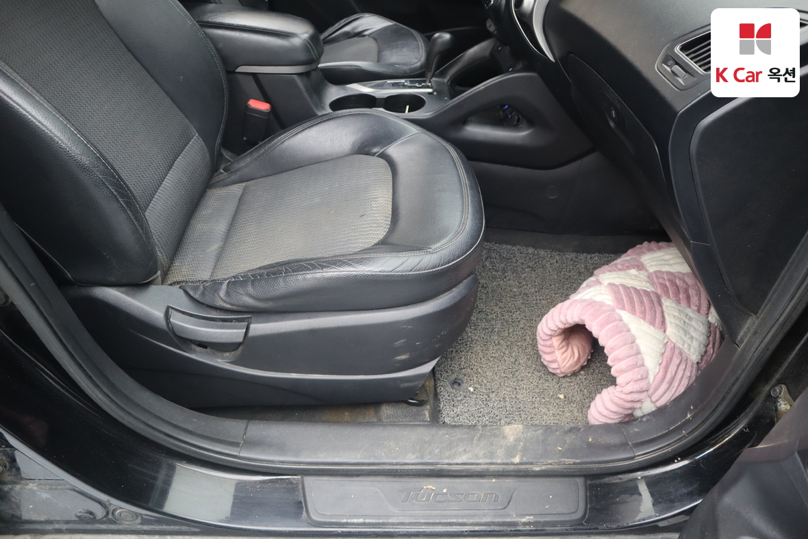 Hyundai Tucson 2011 - Image 28