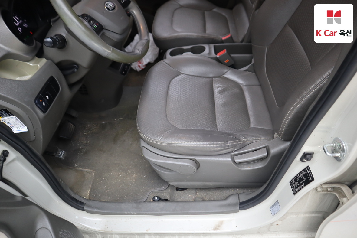 Kia Ray 2013 - Image 19