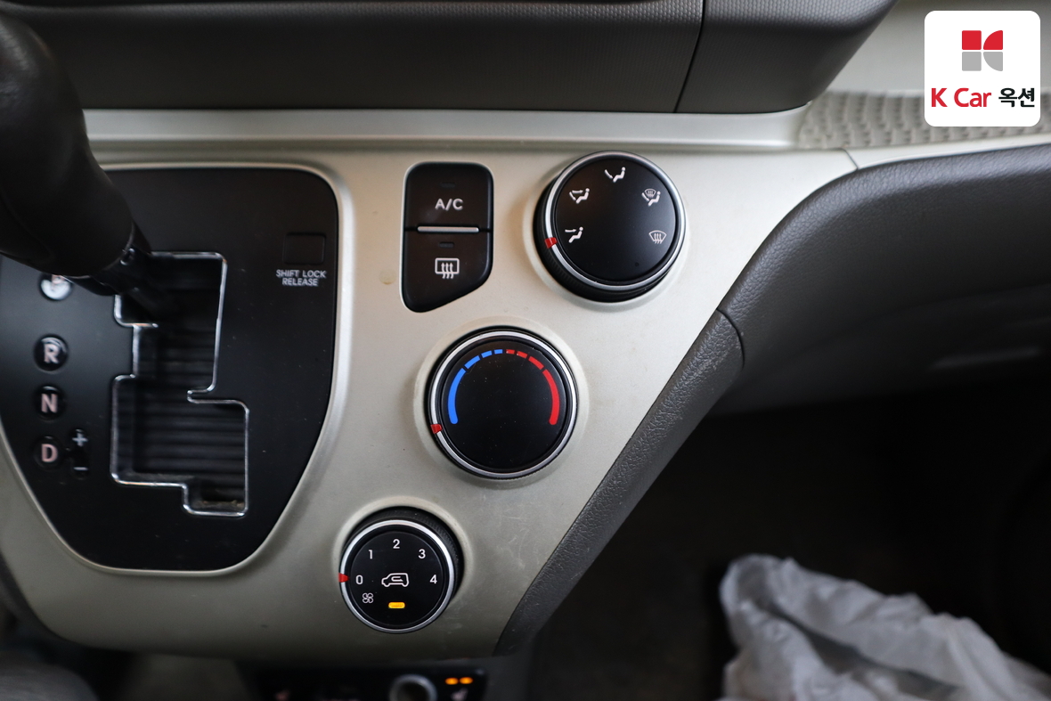 Kia Ray 2013 - Image 14