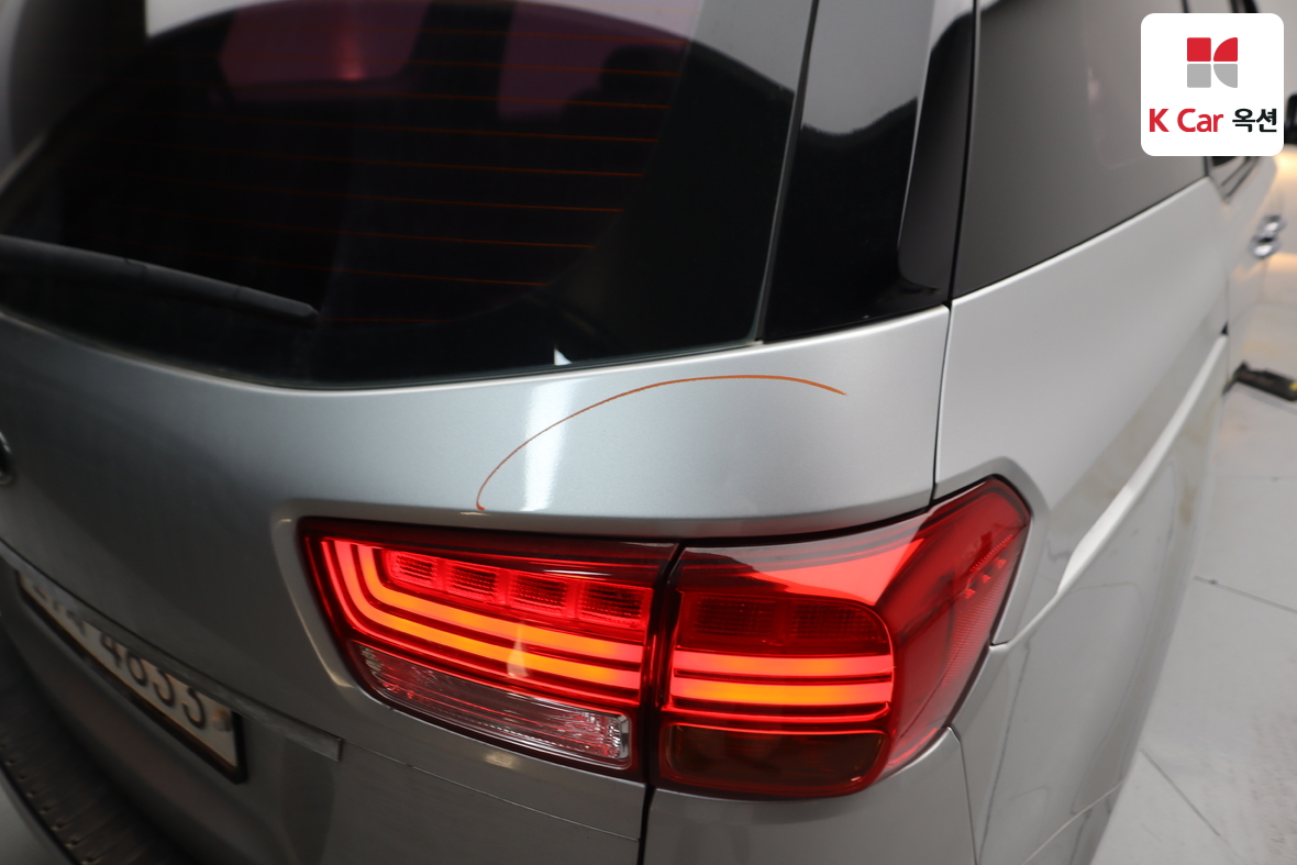 كيا نيو كارنيفال 2015 - صورة 38