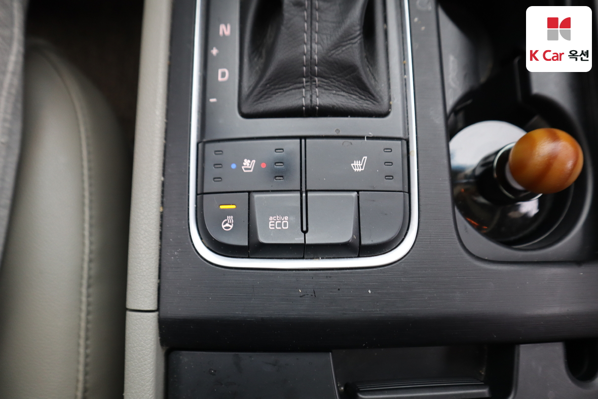 كيا نيو كارنيفال 2015 - صورة 17