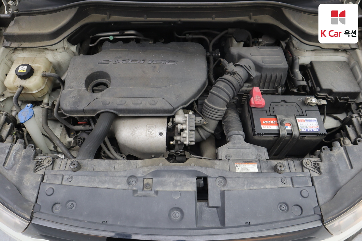 KG Mobility Tivoli 2016 - Image 32