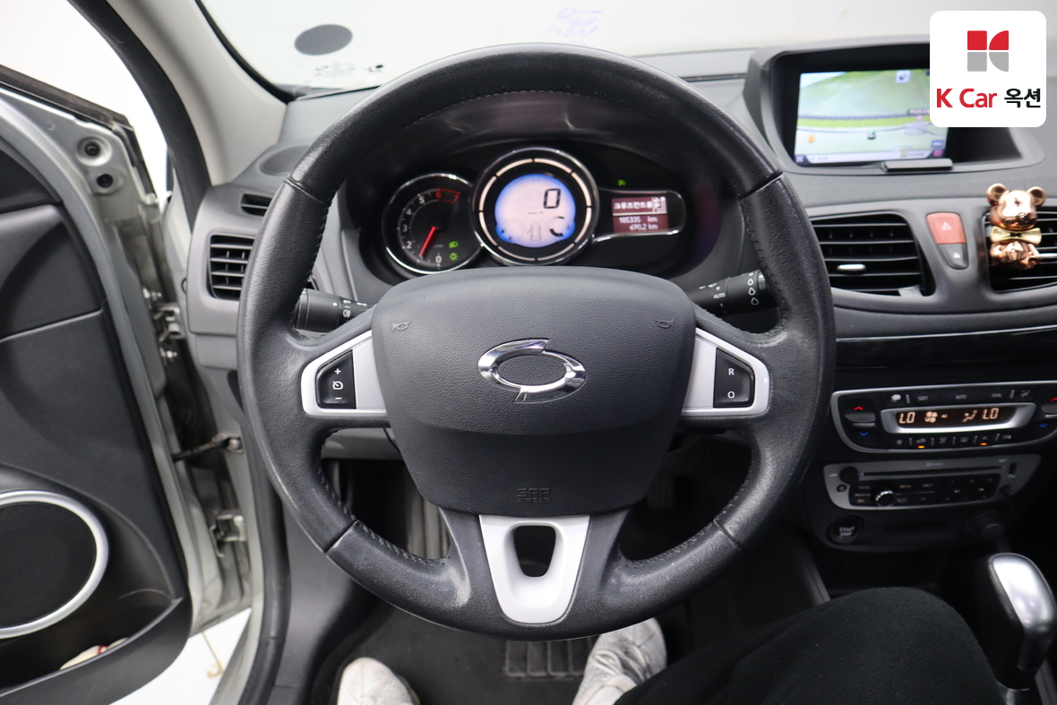 Renault Samsung SM3 2015 - Image 10