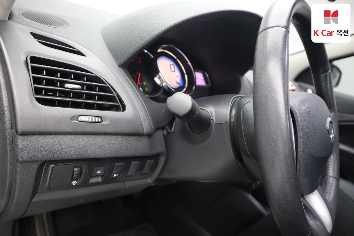 Renault Samsung SM3 2015 - Image 9