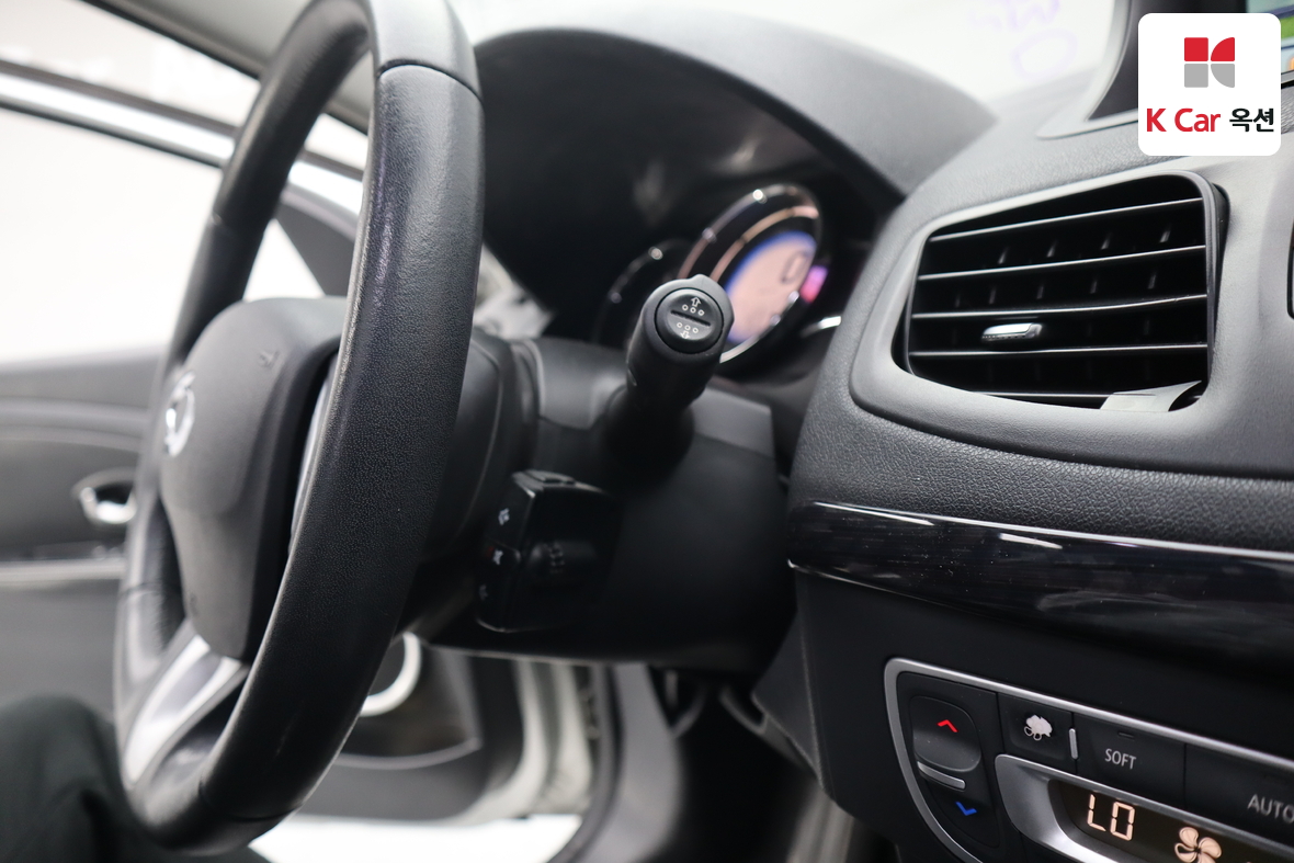 Renault Samsung SM3 2015 - Image 11