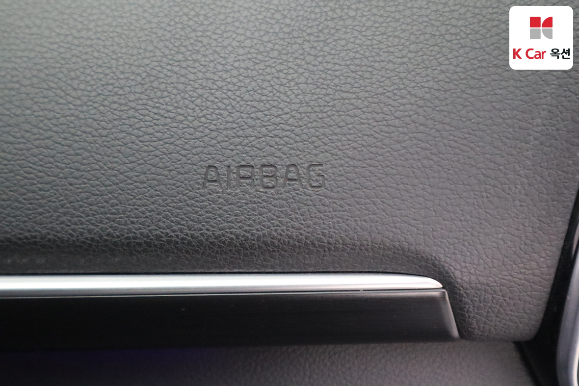 هيونداي أزيرا 2018 - صورة 35