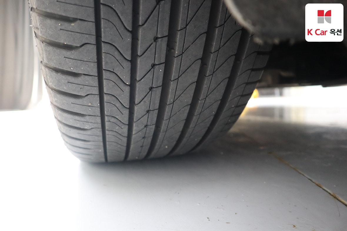 هيونداي أزيرا 2018 - صورة 37