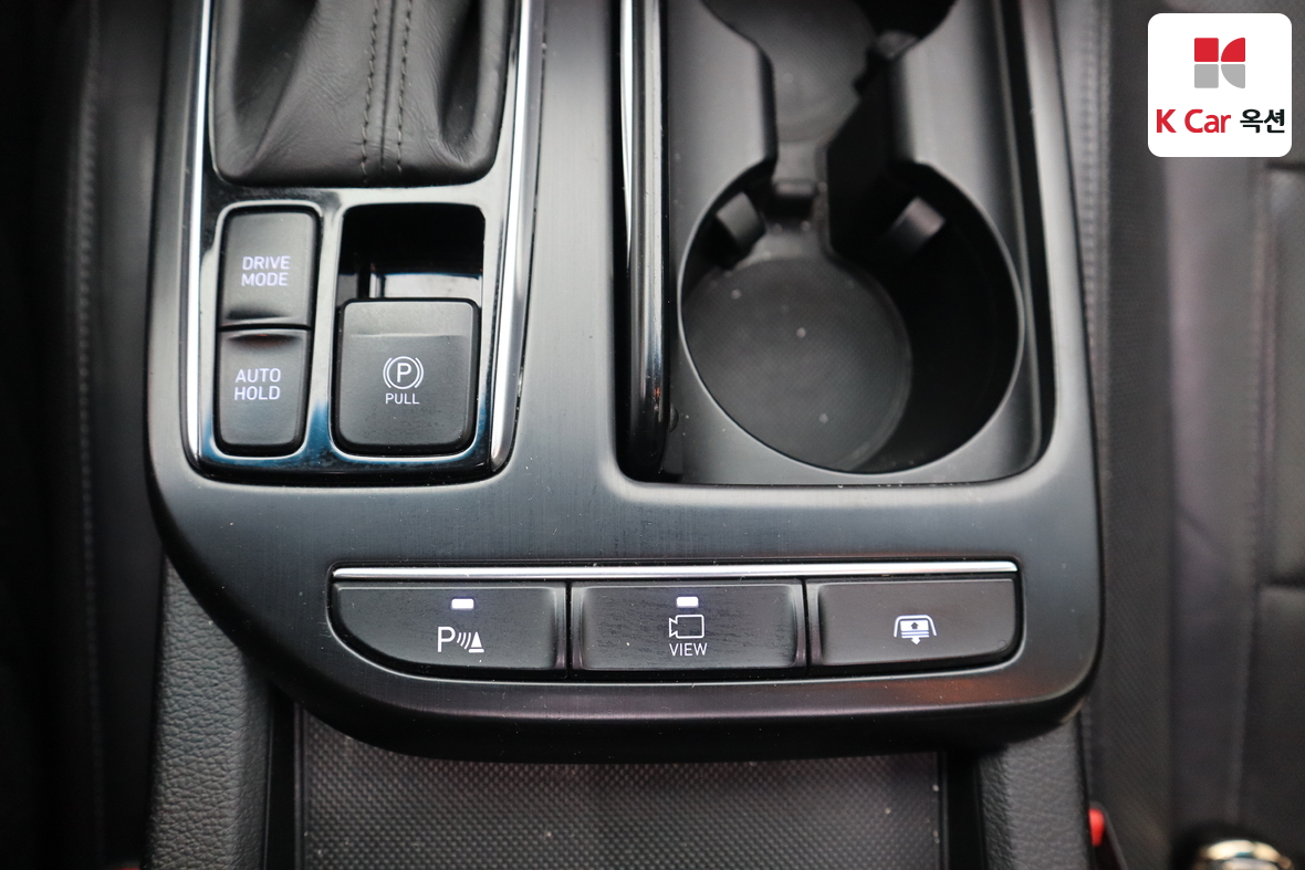 هيونداي أزيرا 2018 - صورة 16