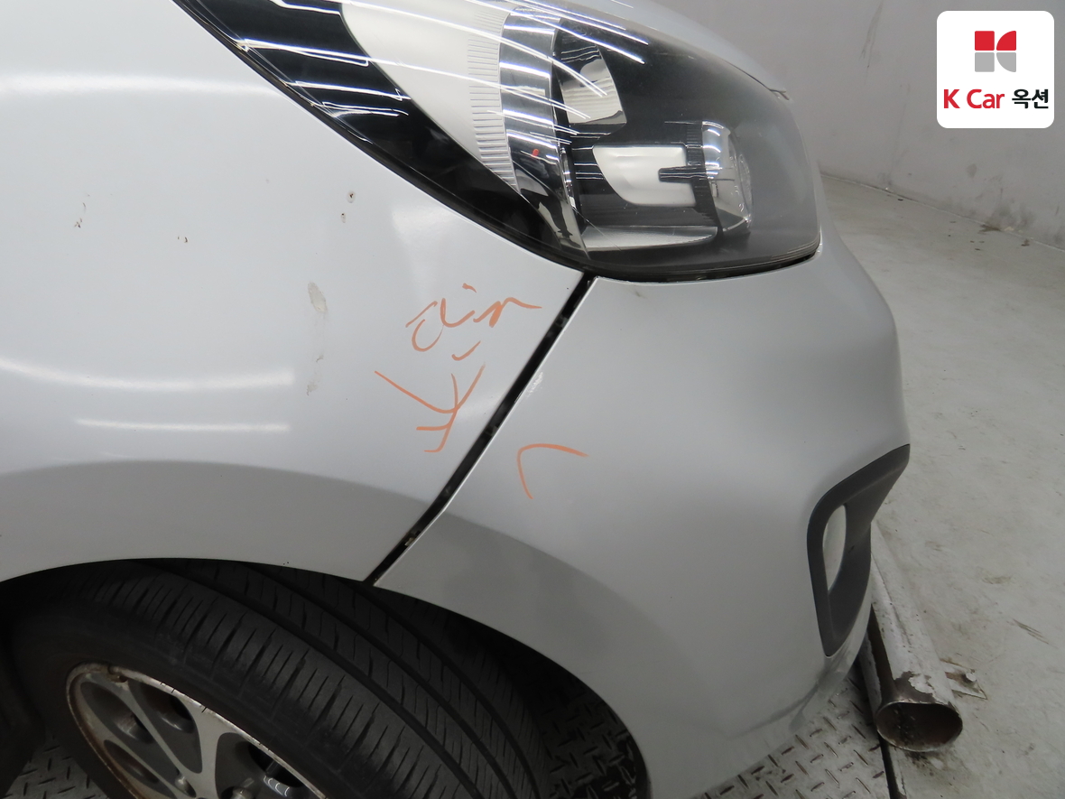 Kia Morning 2012 - Image 35