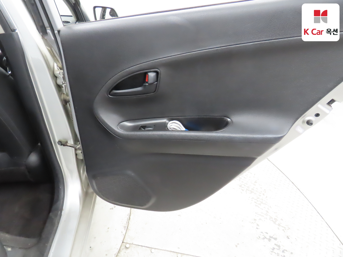 Kia Morning 2012 - Image 27