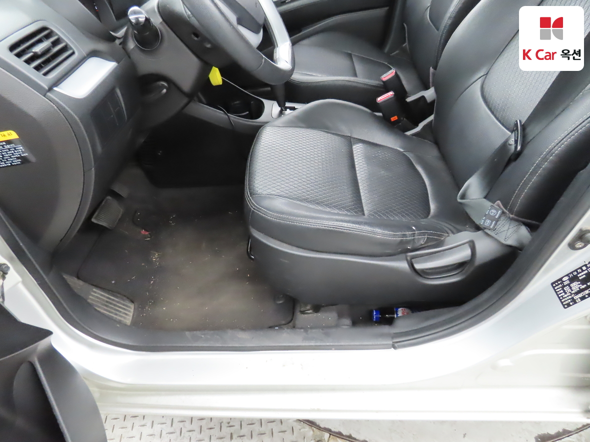 Kia Morning 2012 - Image 17