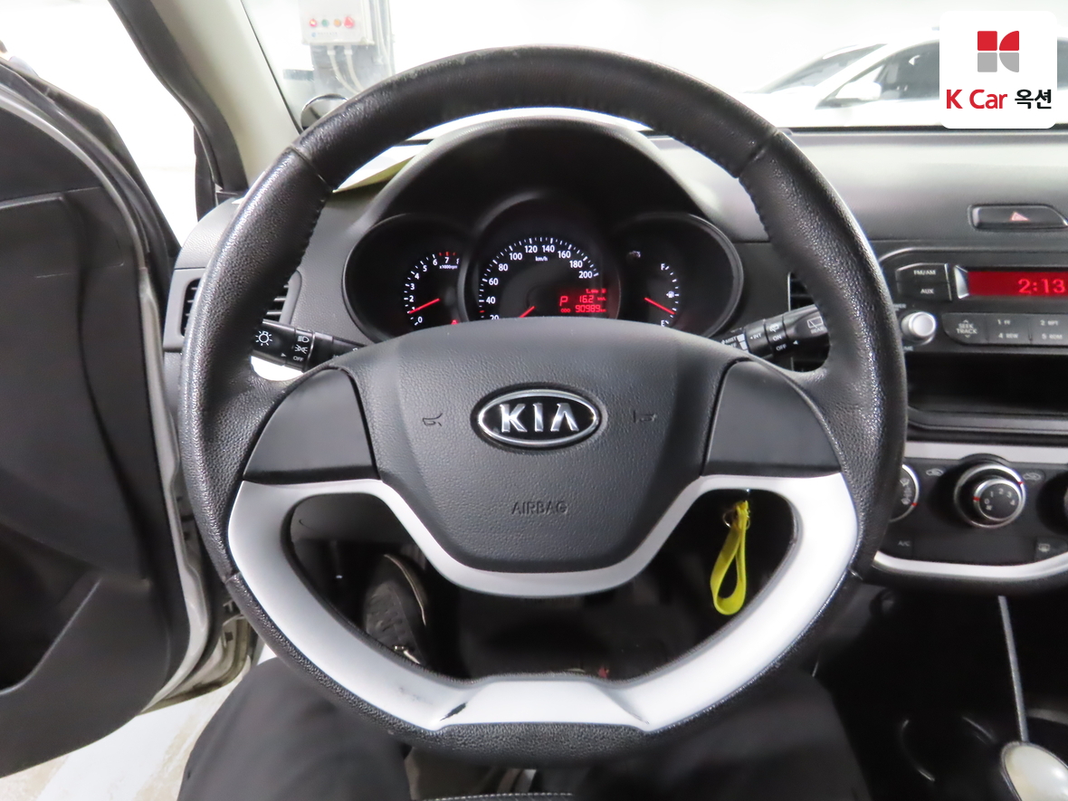 Kia Morning 2012 - Image 10