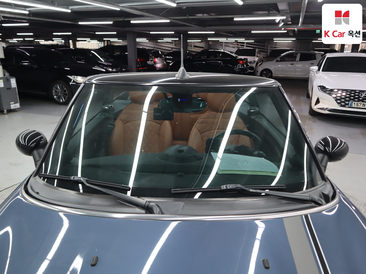 BMW MINI 2012 - Image 29