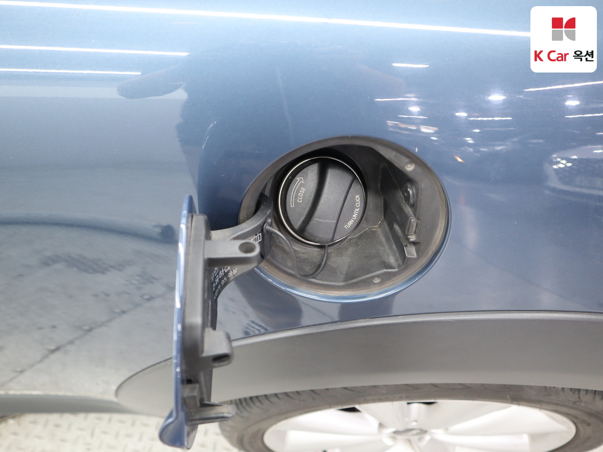 BMW MINI 2012 - Image 21