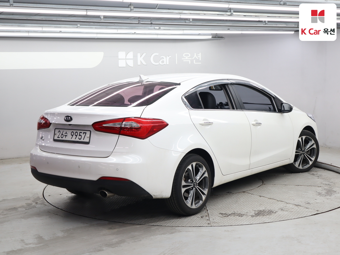 Kia K3 2015 - Image 2