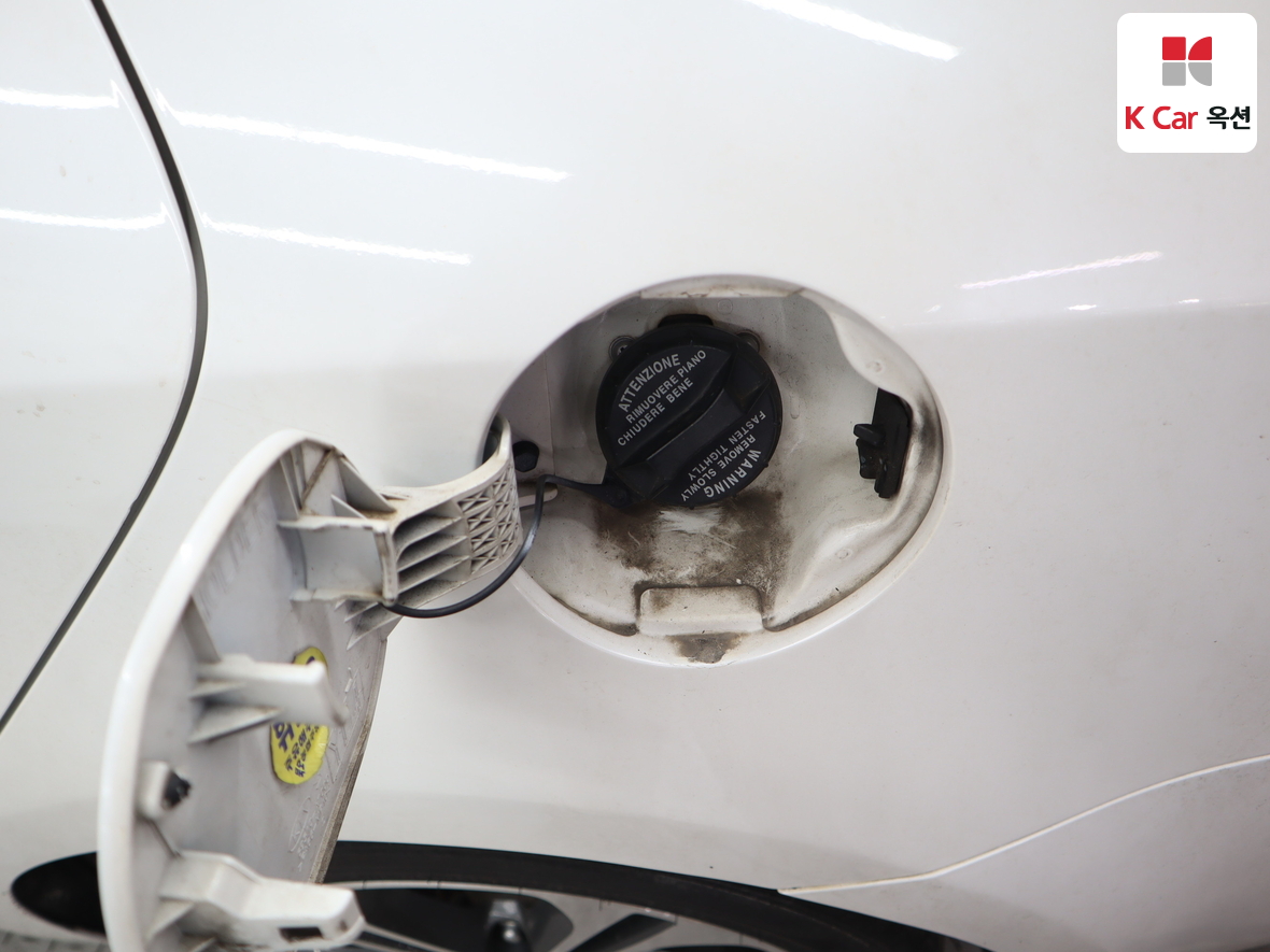 Kia K3 2015 - Image 23