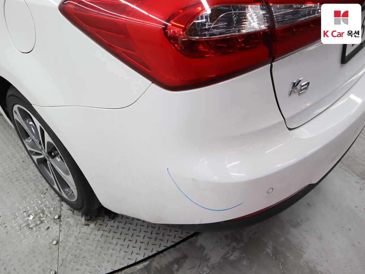 Kia K3 2015 - Image 37