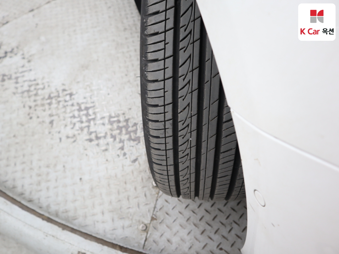 Kia K3 2015 - Image 31