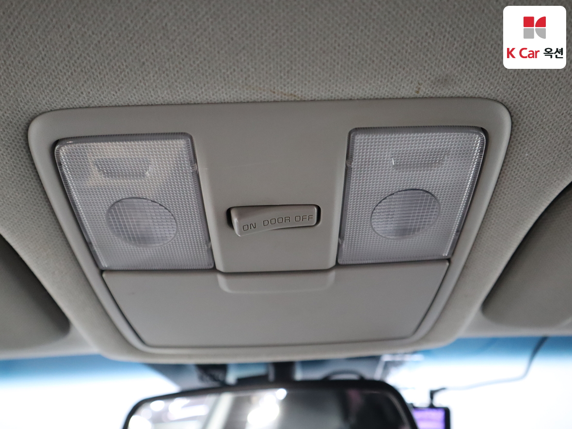 Kia K3 2015 - Image 12