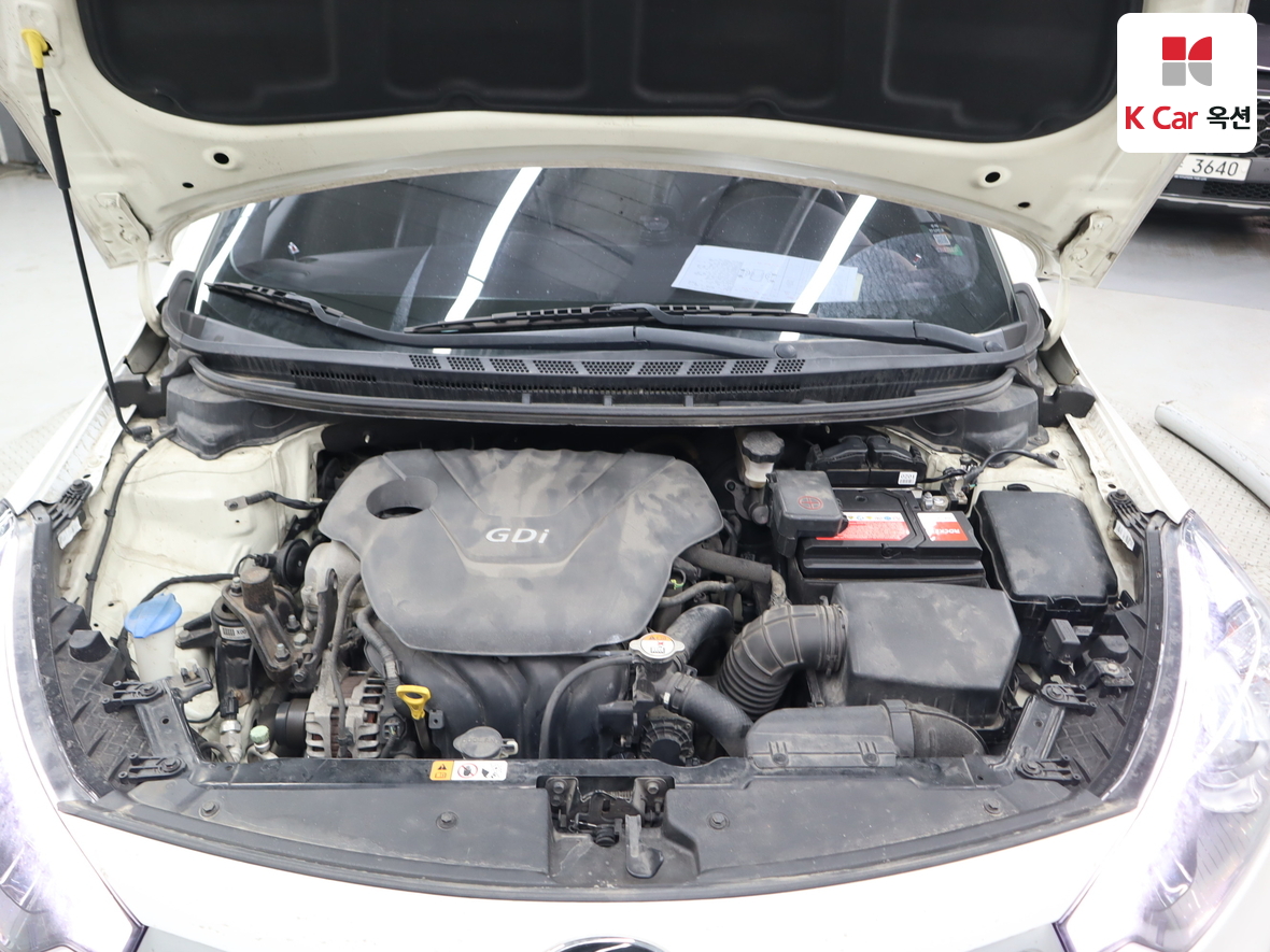 Kia K3 2015 - Image 32