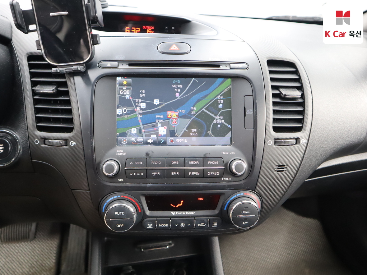 Kia K3 2015 - Image 6