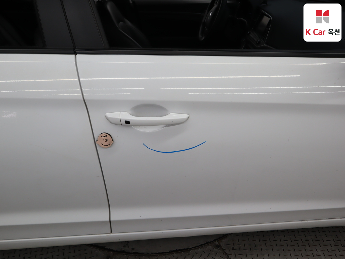 Hyundai Elantra 2018 - Image 39