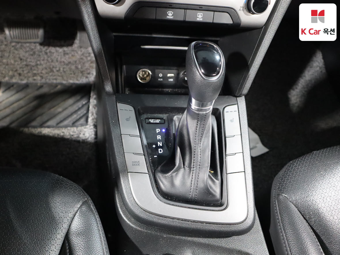 Hyundai Elantra 2018 - Image 16