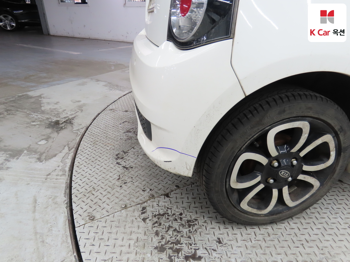 Kia Morning 2011 - Image 40