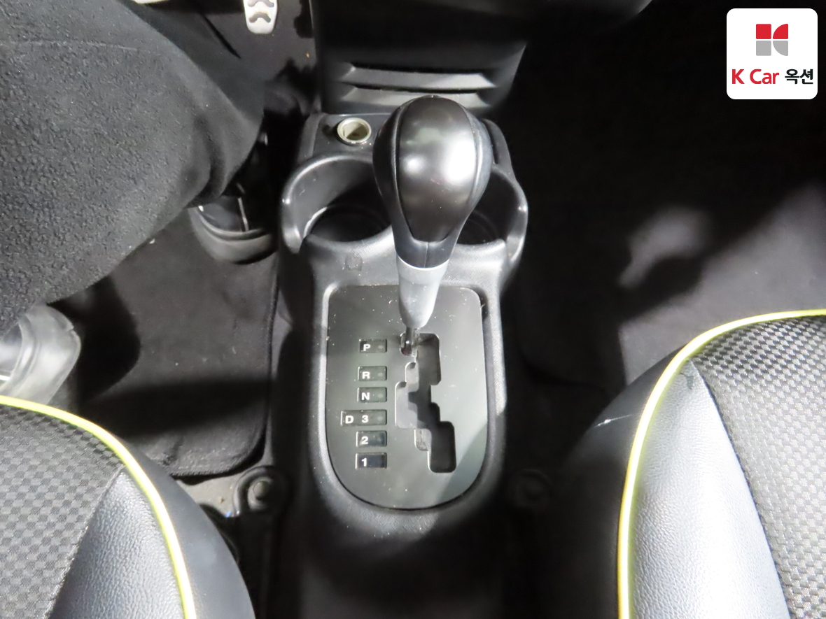 Kia Morning 2011 - Image 16