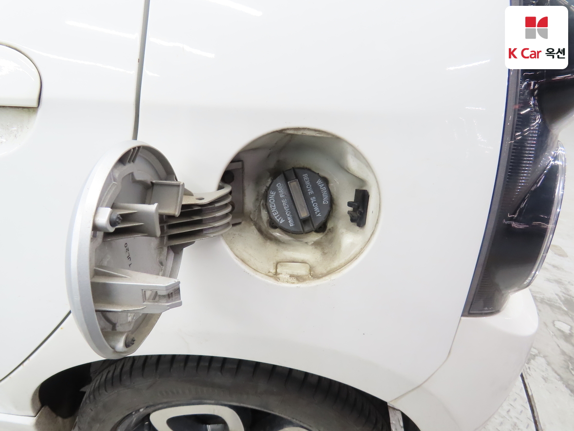 Kia Morning 2011 - Image 24