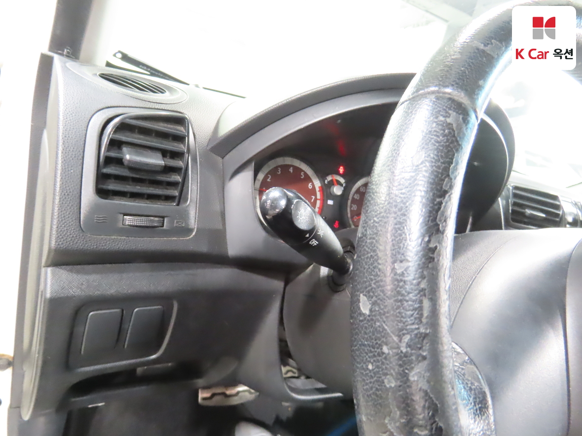 Kia Morning 2011 - Image 9