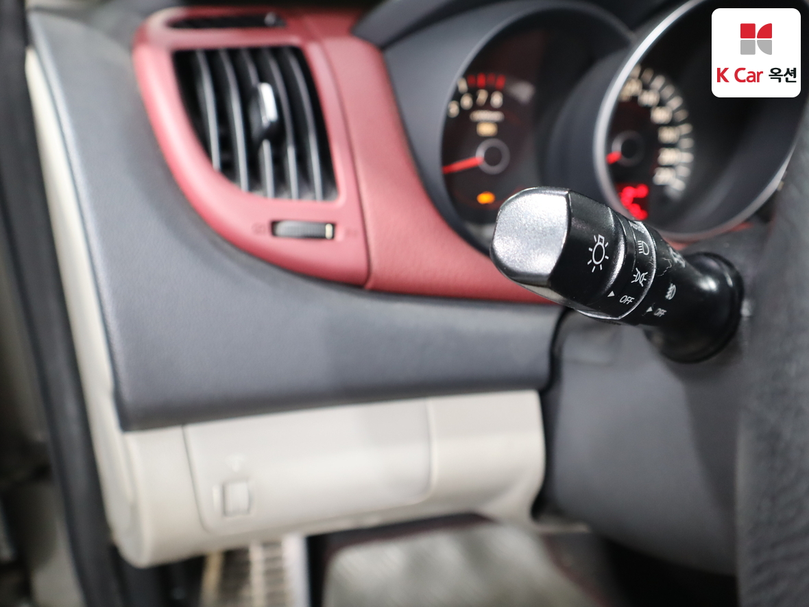 Kia Forte 2009 - Image 9