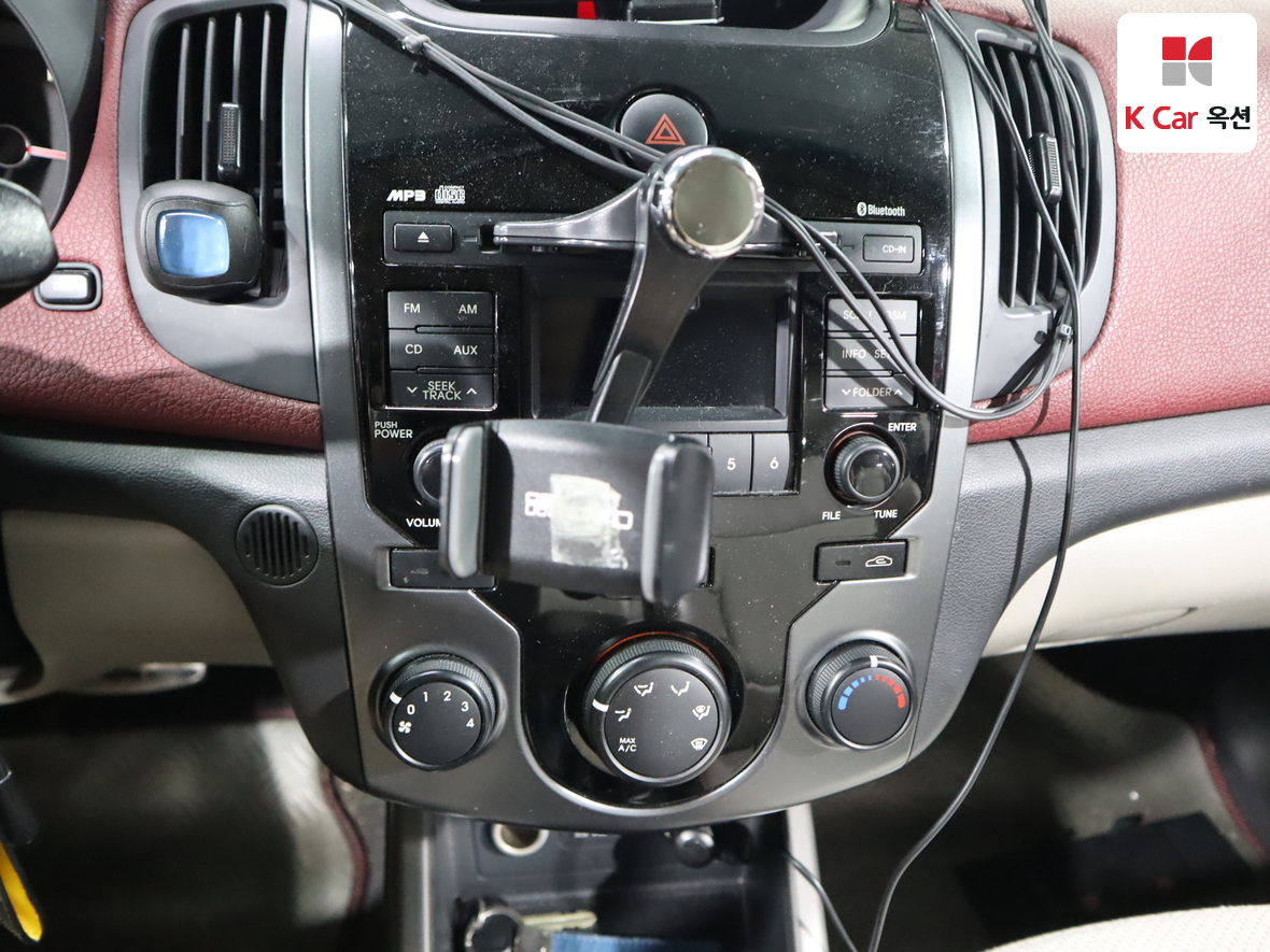 Kia Forte 2009 - Image 15