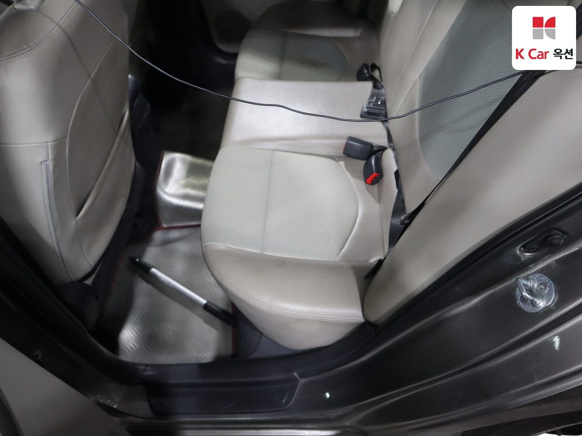 Kia Forte 2009 - Image 22