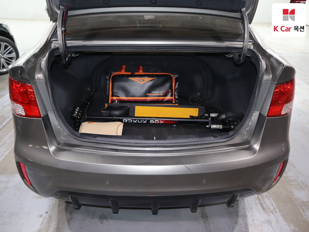 Kia Forte 2009 - Image 24